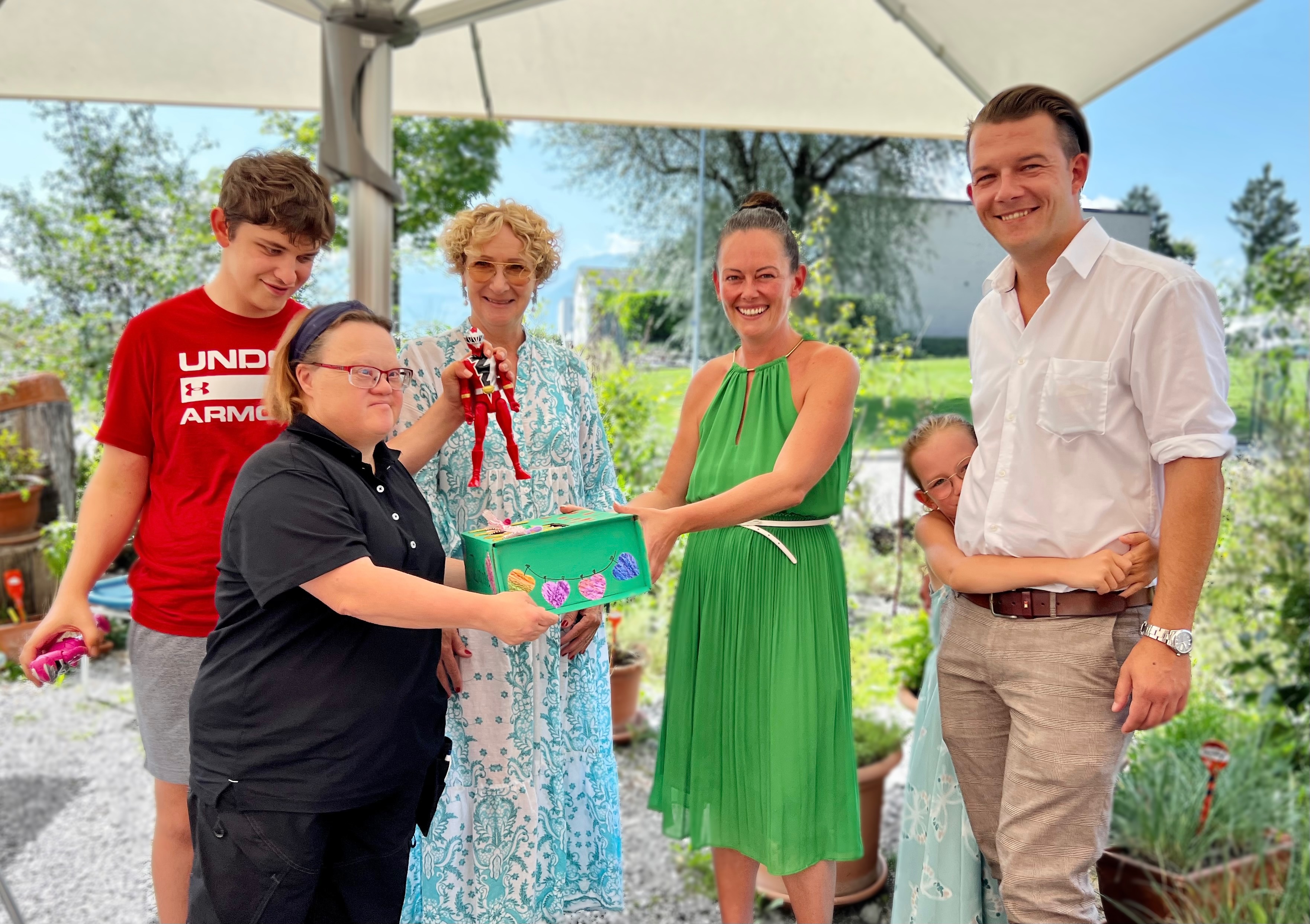 Mit Herz und Grill: Spende sorgt für ein sattes Lächeln beim HPZ in Mauren